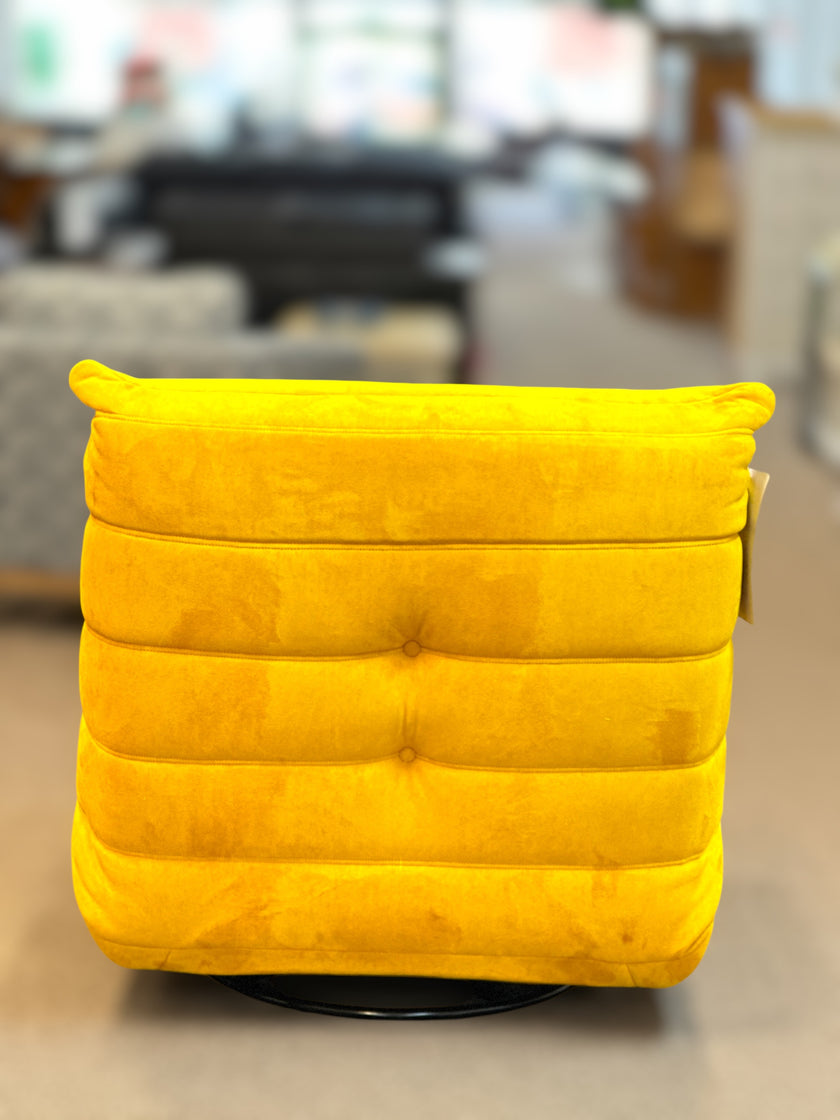 Berlin - Recliner, Rocker and Swivel