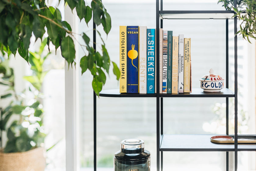 DECO Display/Bookcase Black Oak