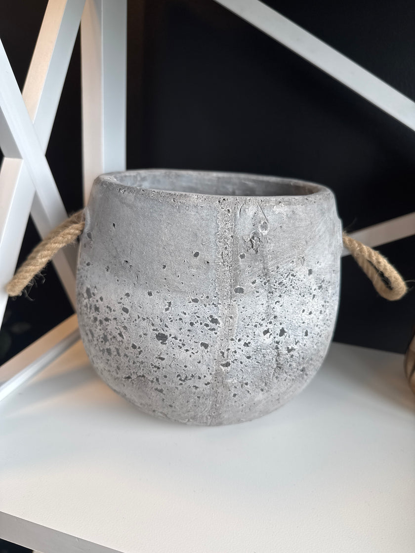 Archer Cement Planter w/Rope Handles LGE