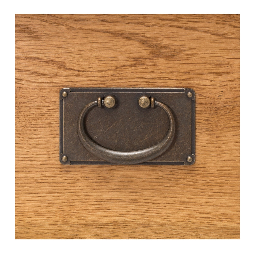 Salisbury-Buffet-2-Door-2-Drawer