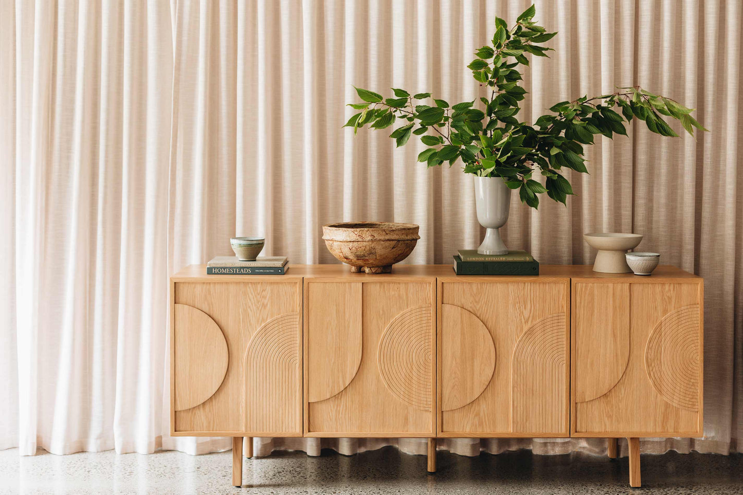 ARC Sideboard (Natural Oak) (L200 D45 H80CM)