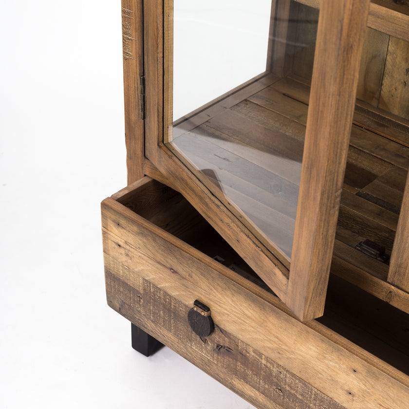 Woodsmith-Display-Cabinet